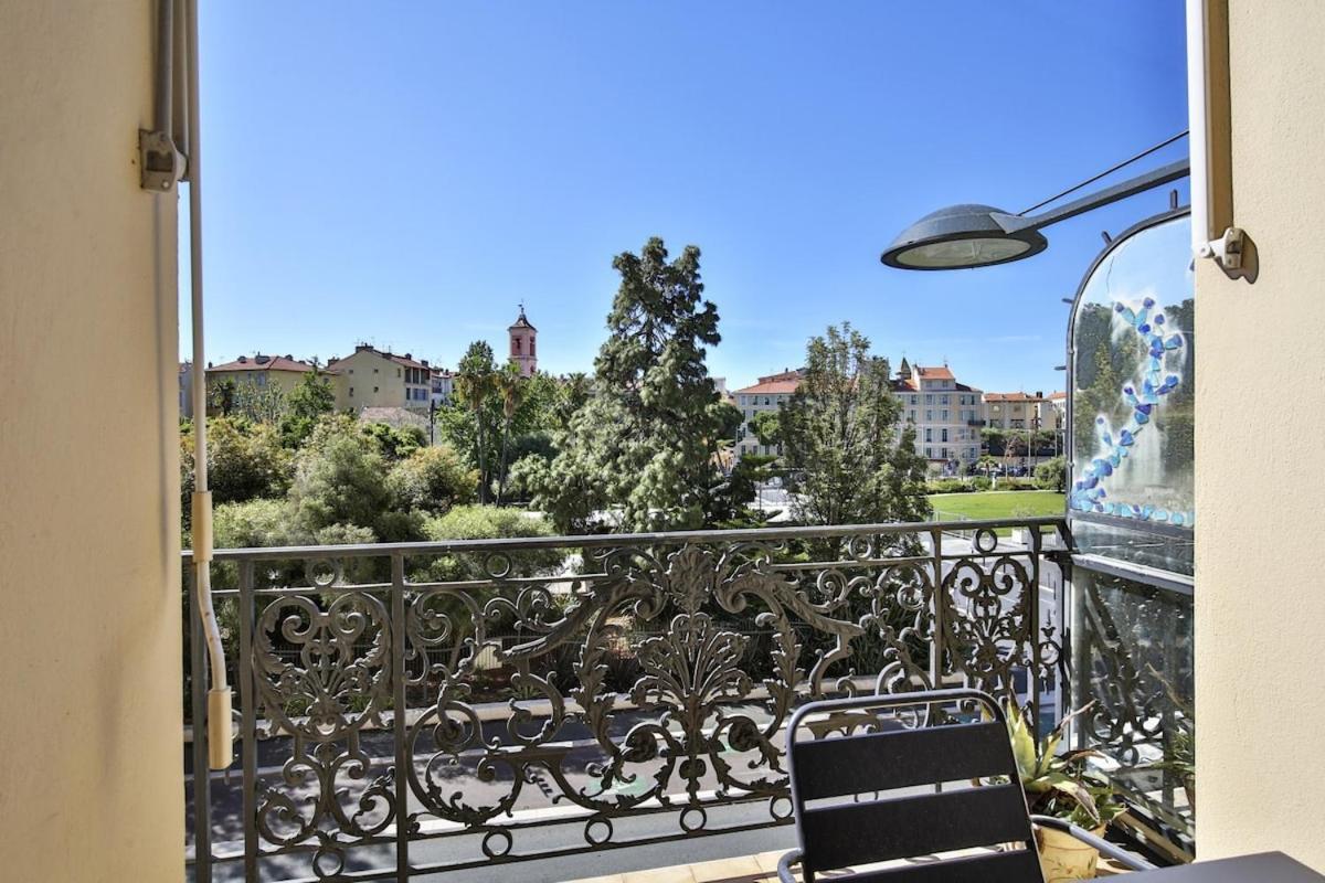 Balcon Vue Coulee Verte. Luxe Plein Coeur De Nisa Exterior foto